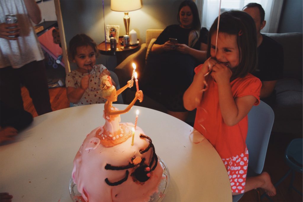 Mabel's 4th Birthday Cake 