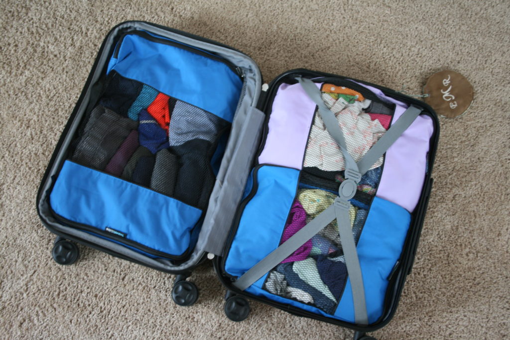 travel tips - packing cubes