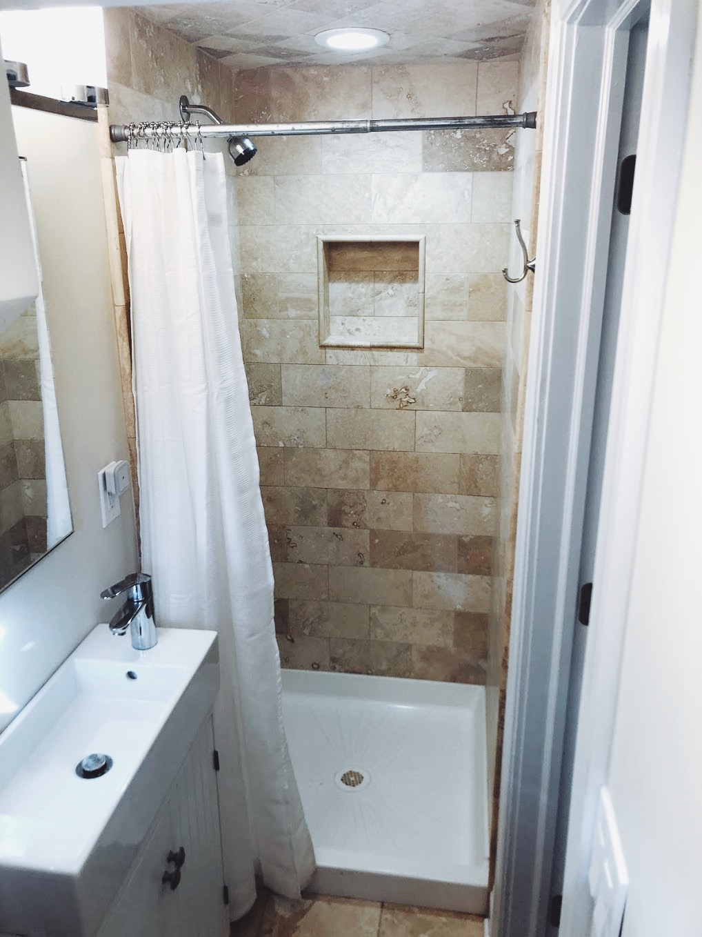 Bathroom Makeover - Simple DIY Room Project – thetidydad.com