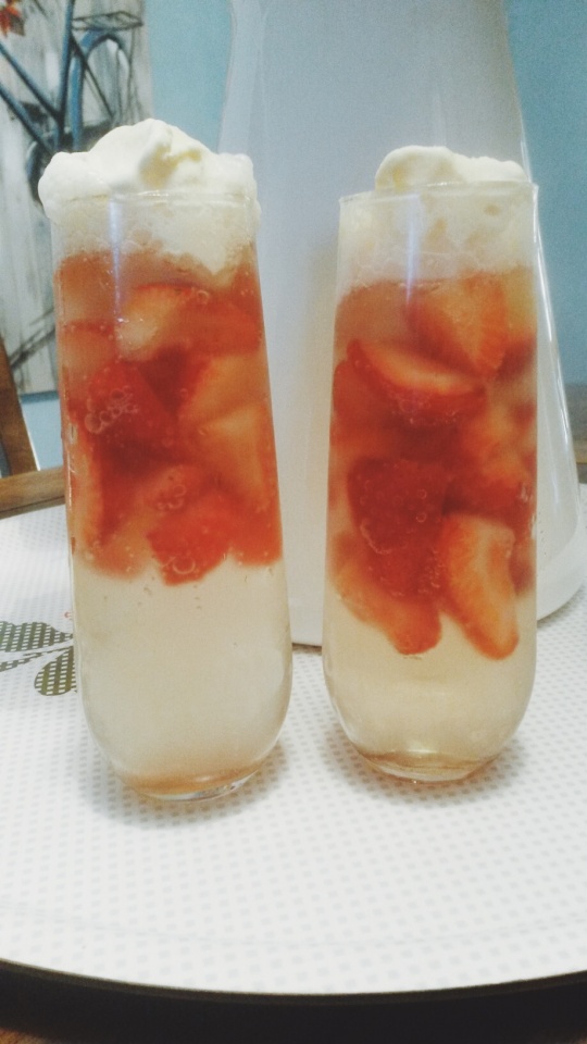strawberry Prosecco cocktail