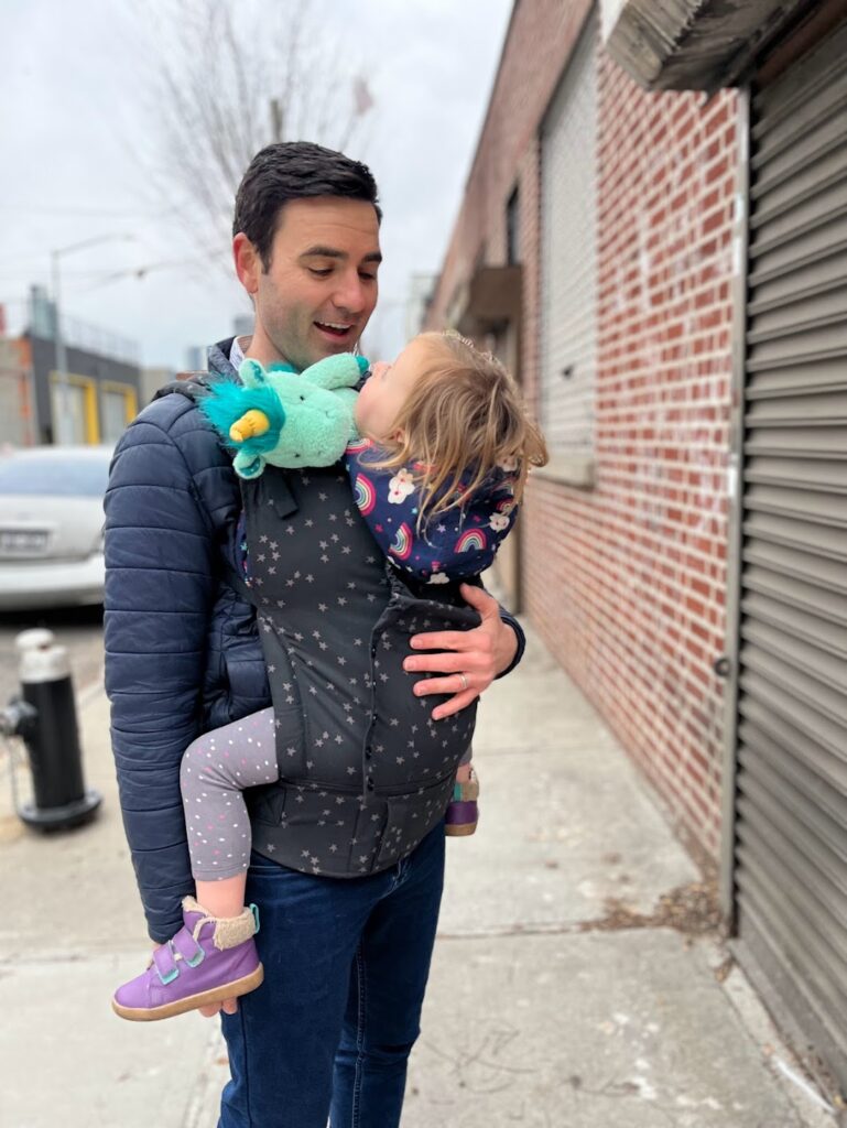 NYC day with Kids: toddler carrier