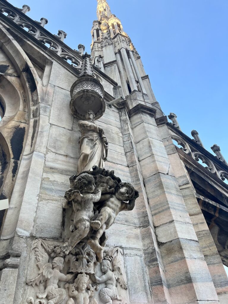 the Duomo di Milano cathedral