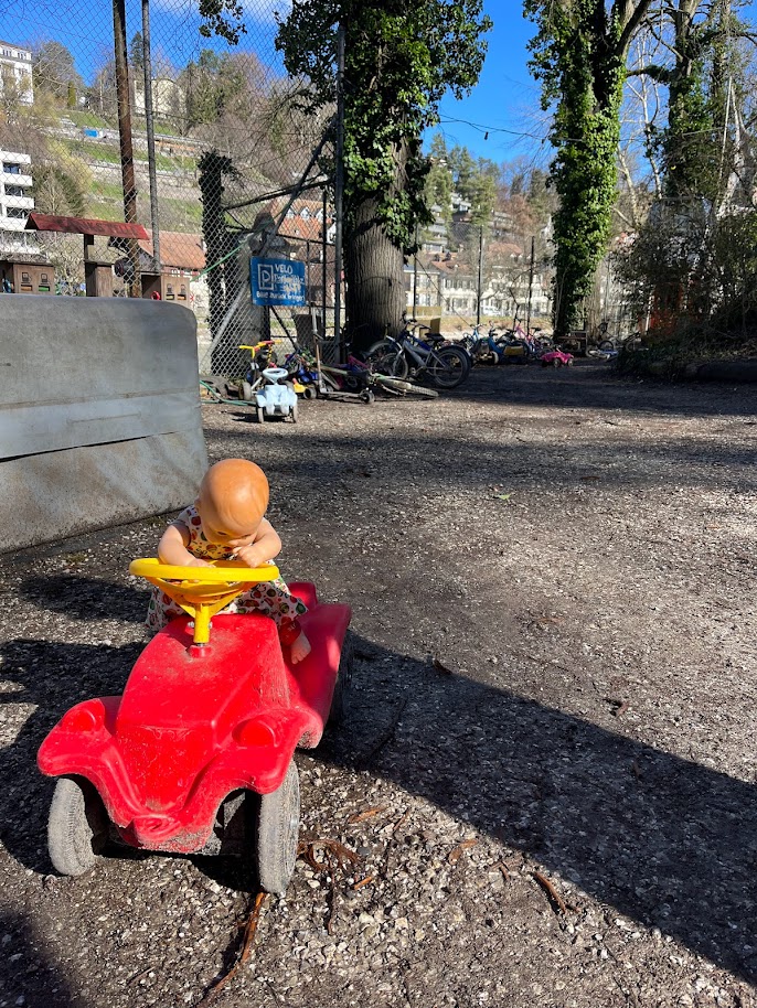 Schützenweg public adventure playground